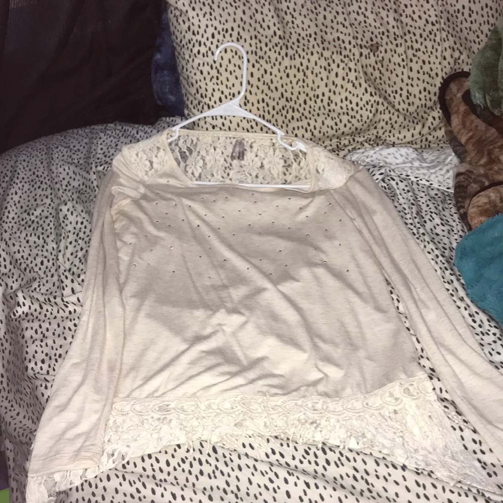 Long sleeve shirt